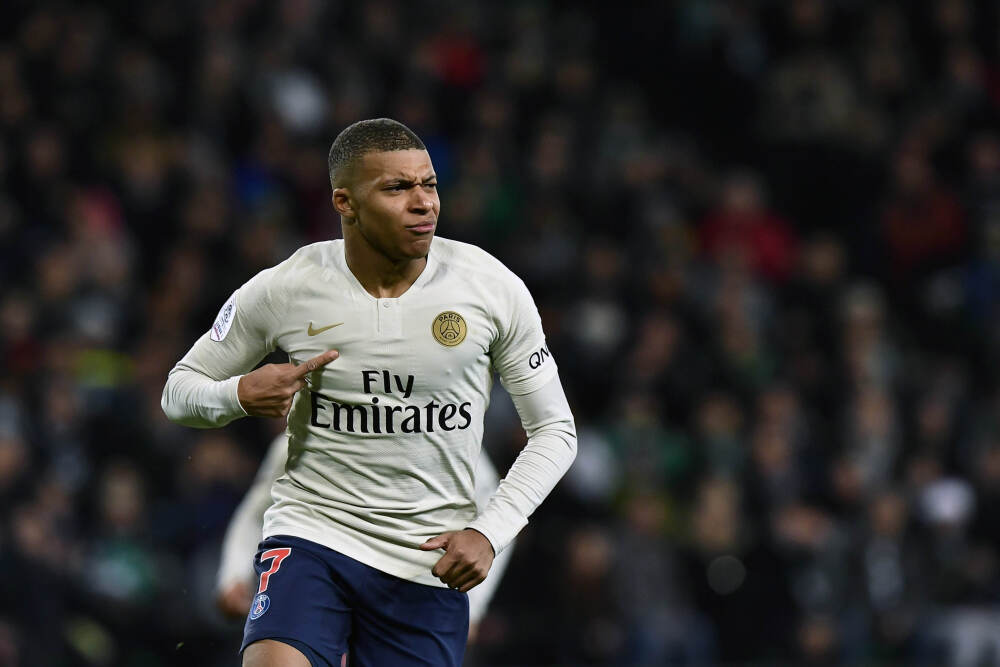 稚晖君发布首款个人机器人